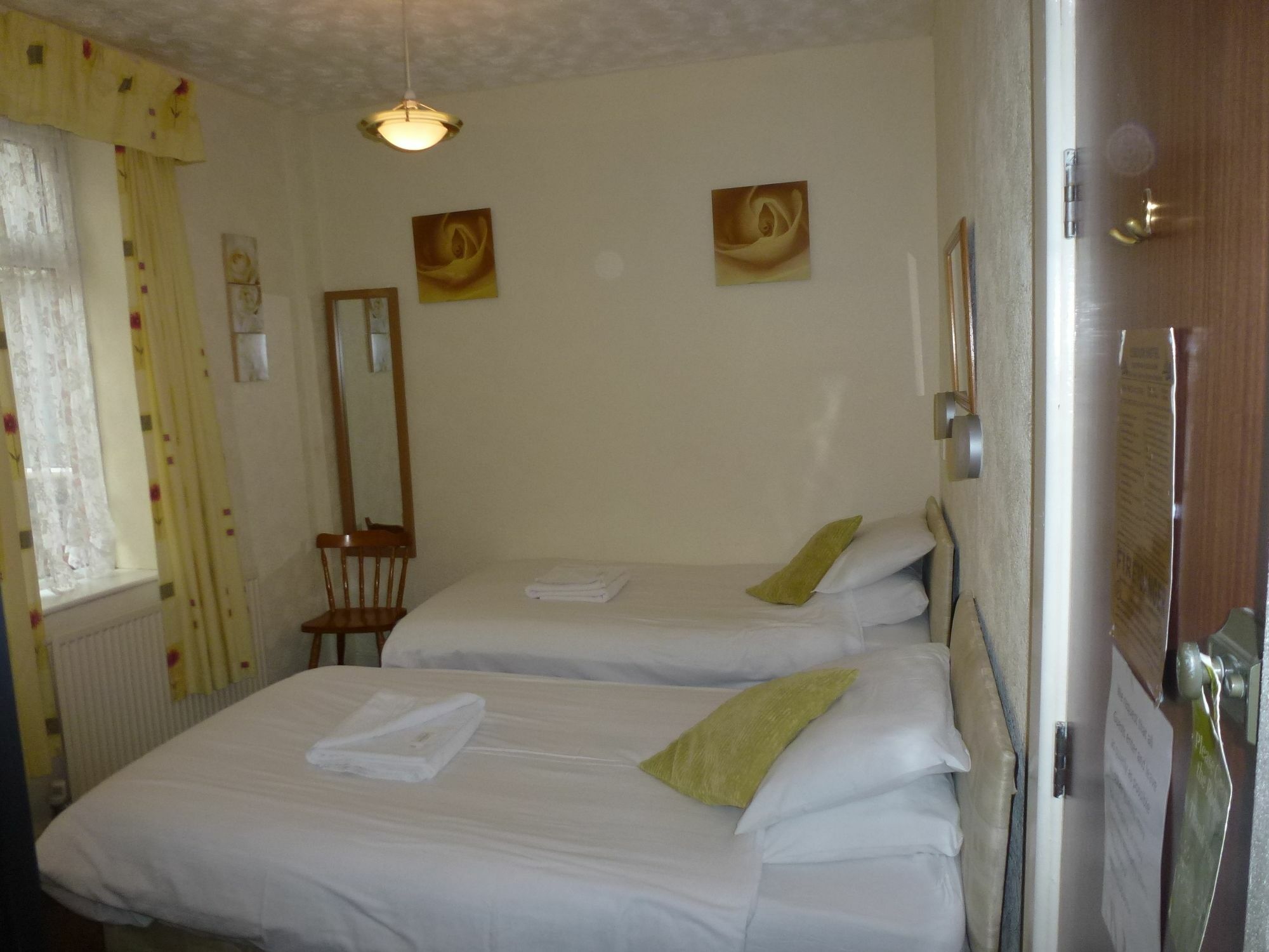 Lindum Hotel Blackpool Buitenkant foto