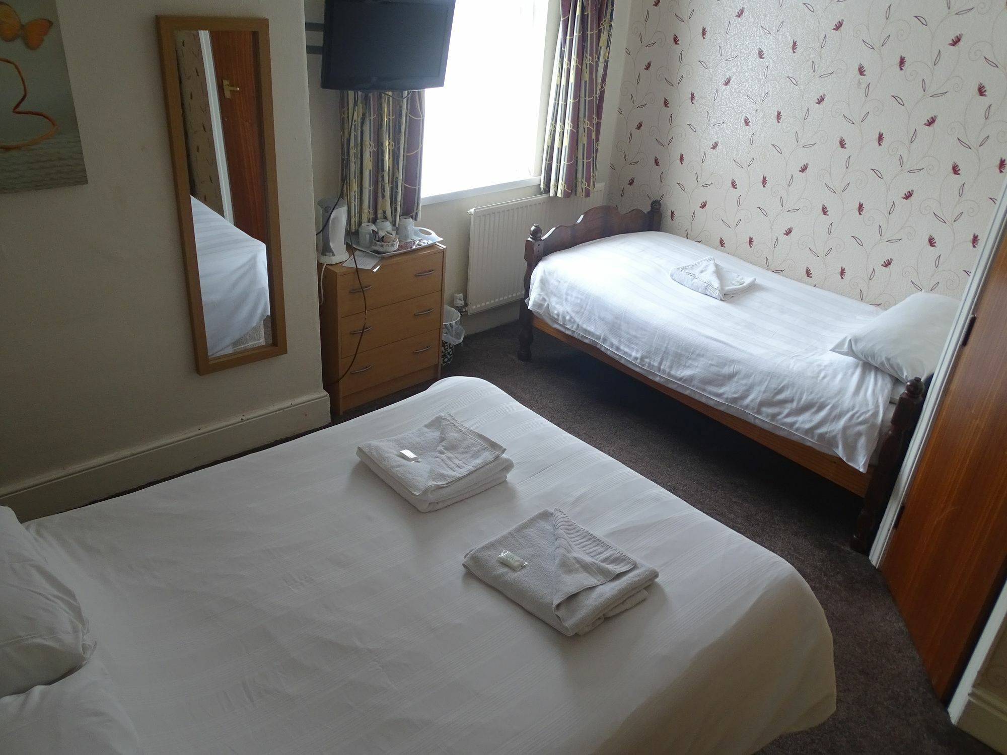 Lindum Hotel Blackpool Buitenkant foto